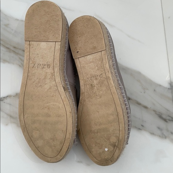 Price DROP ‼️ DKNY Espardille - Picture 5 of 7